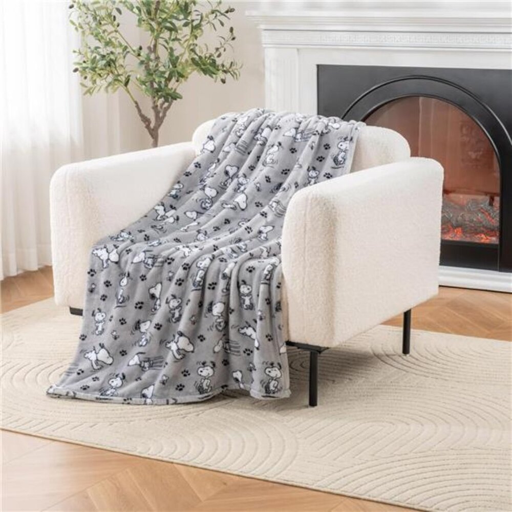 Peanuts Snoopy Plush Throw Blanket Grey 55x70 Soft Cozy VelvetLoft Blanket